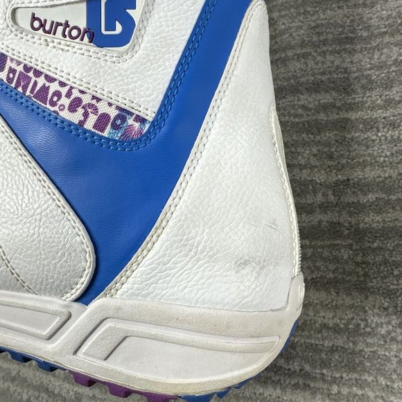 Burton Snowboard Boots Mint Imprint 1 True Fit White Womens Size 7.5 - Picture 14 of 14
